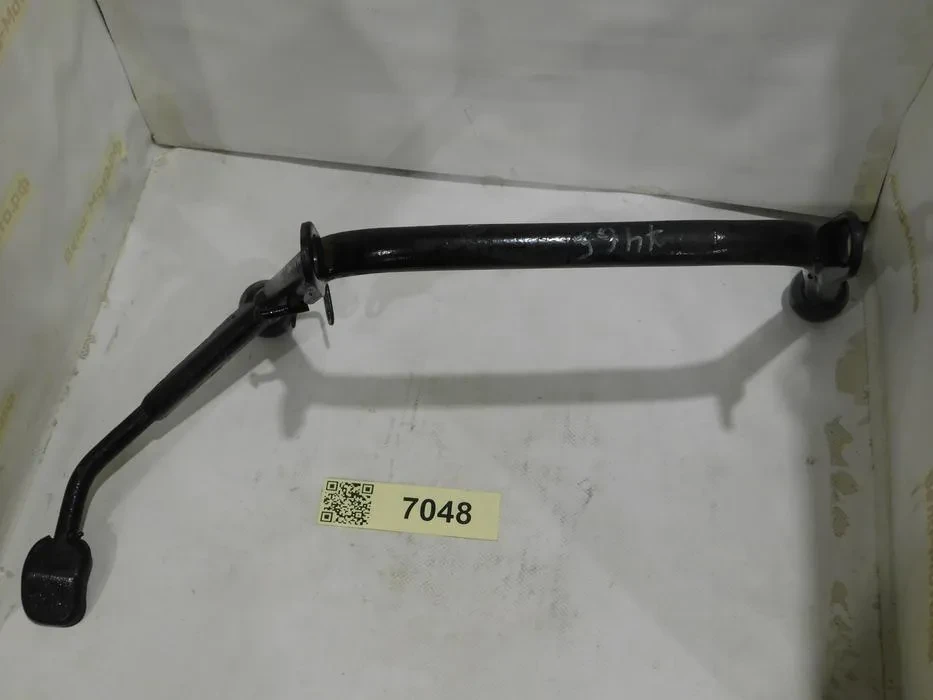 Подставка центральная 4-х такт."139QMB" двиг.50-80 cм3 /колесо 10"/ на Скутеры китайские 4-х такт. /50-100см3/ 139QMB, GY6-50 Каталог Вело-Мото