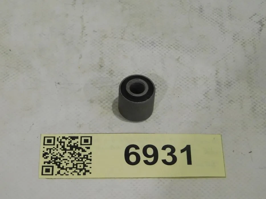 Сайлентблок амортизатора 4-х такт. "GY6" 50-150cм3 /22*20*8мм/ на Скутеры китайские 4-х такт. /50-100см3/ 139QMB, GY6-50 Каталог Вело-Мото